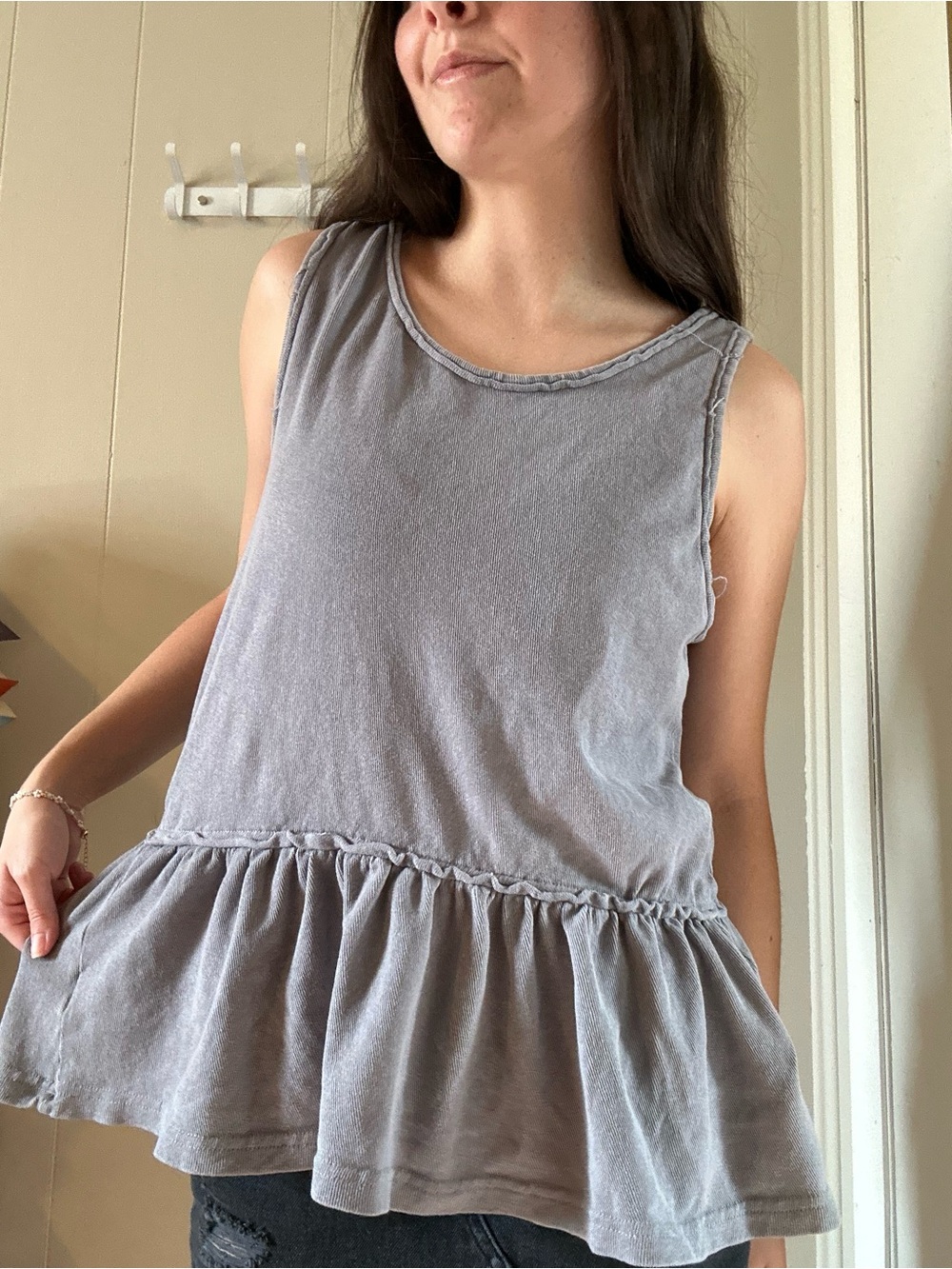 Sleeveless Peplum Tank Top in Light Gray